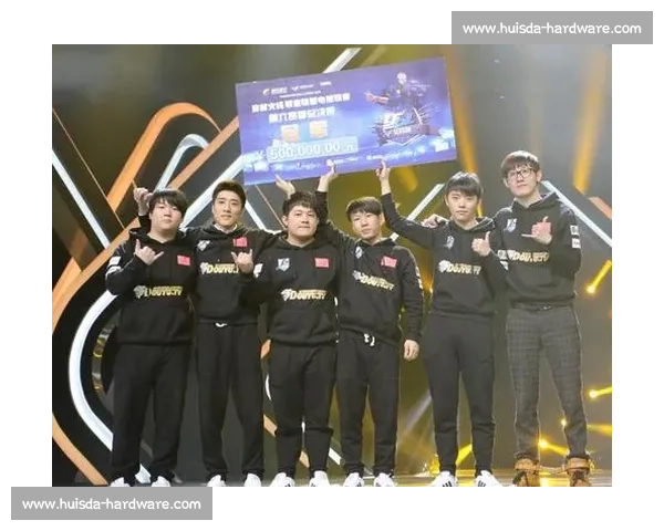 CFS6全球总决赛精彩回顾 与世界顶尖战队激烈对决展开全面解析